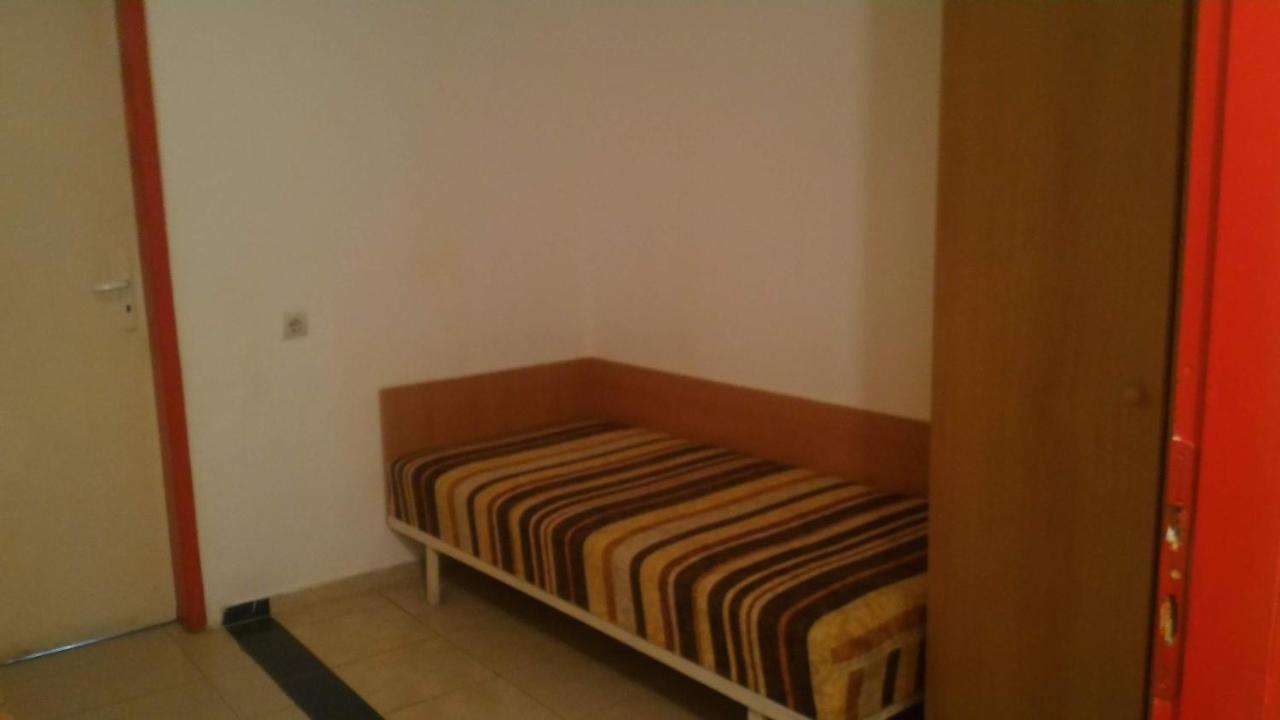 רוסה Hostel Ruschuk מראה חיצוני תמונה